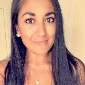 Meet your Posher, Daniel-katrina